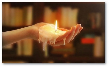 Nắm giữ để làm gì